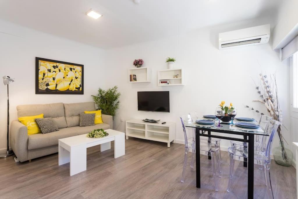 Apartamento Casco Historico , Playa Postiguet Alicante Exterior photo